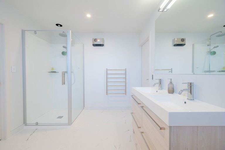 Photo of property in 64 Rodeo Drive, Te Anau, 9600