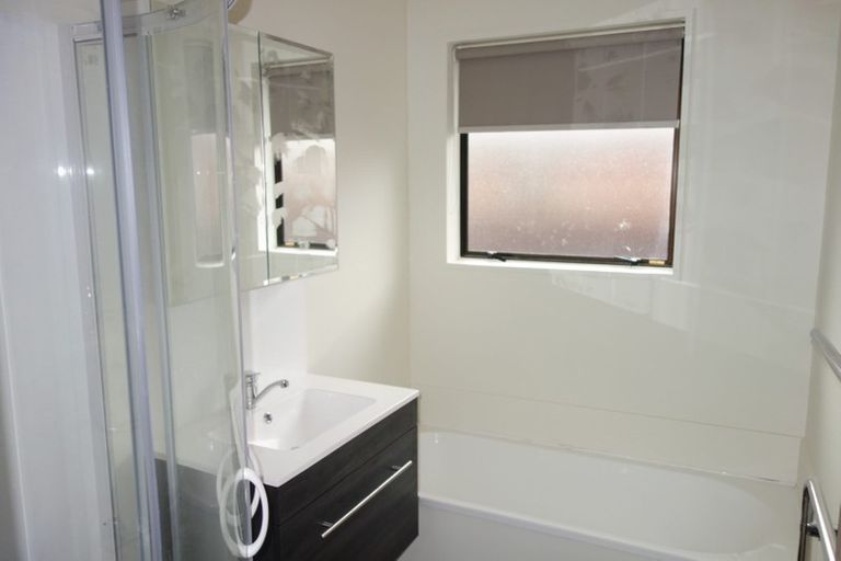 Photo of property in 2/16a Ward Street, Addington, Christchurch, 8024