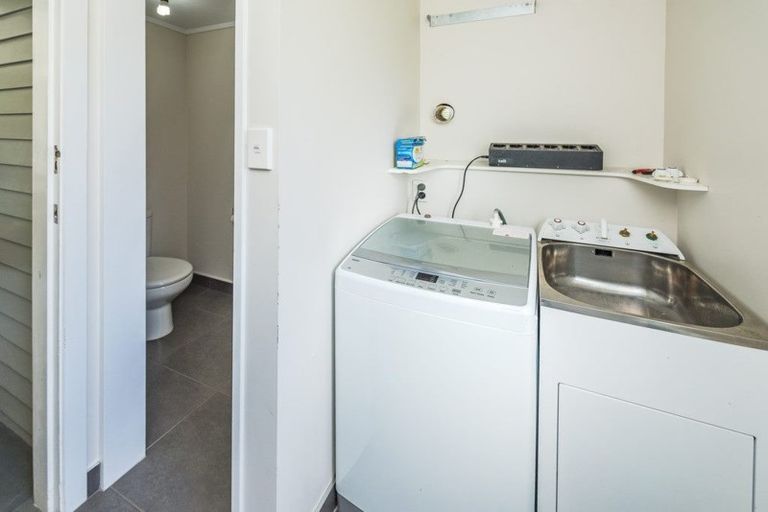 Photo of property in 4 Bute Place, Aramoho, Whanganui, 4500