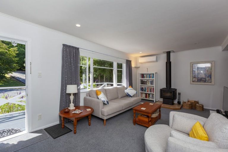 Photo of property in 190 Main Road South, Raumati South, Paraparaumu, 5032