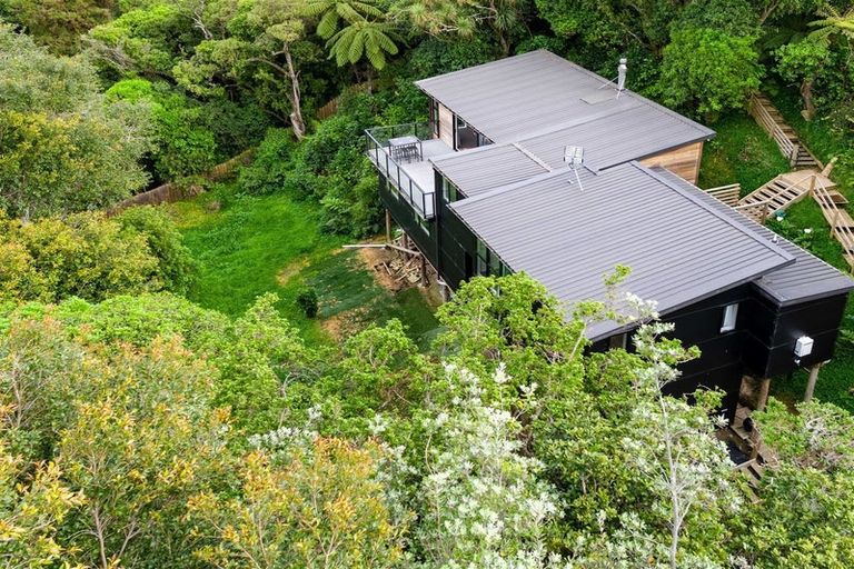 Photo of property in 78 Howard Road, Point Howard, Lower Hutt, 5013