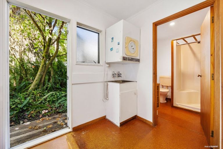 Photo of property in 37 Clinton Road, Tawharanui Peninsula, Warkworth, 0986