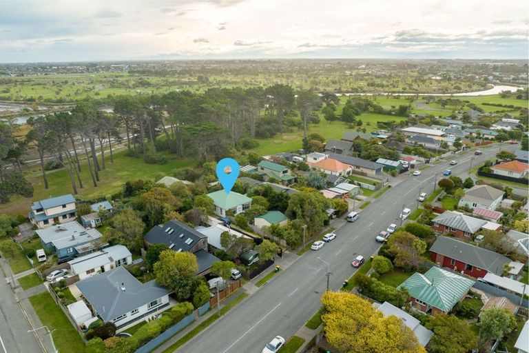 Photo of property in 168 Union Street, New Brighton, Christchurch, 8061