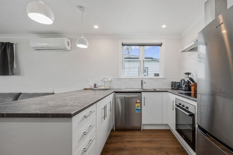 Photo of property in 5 Reserve Road, Longburn, Palmerston North, 4412