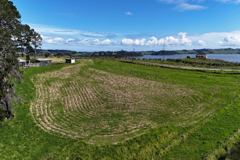 Photo of property in 116 Shegadeen Road, Wharehine, Wellsford, 0973
