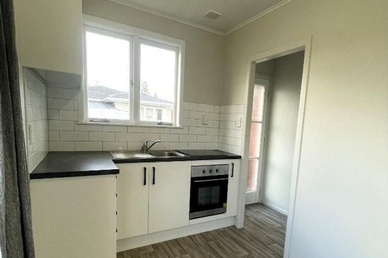 Photo of property in 1/42-44 Opaheke Road, Opaheke, Papakura, 2113