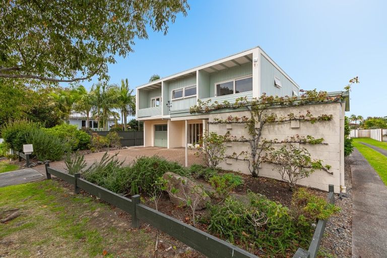 Photo of property in 33 Hinewa Road, Otumoetai, Tauranga, 3110