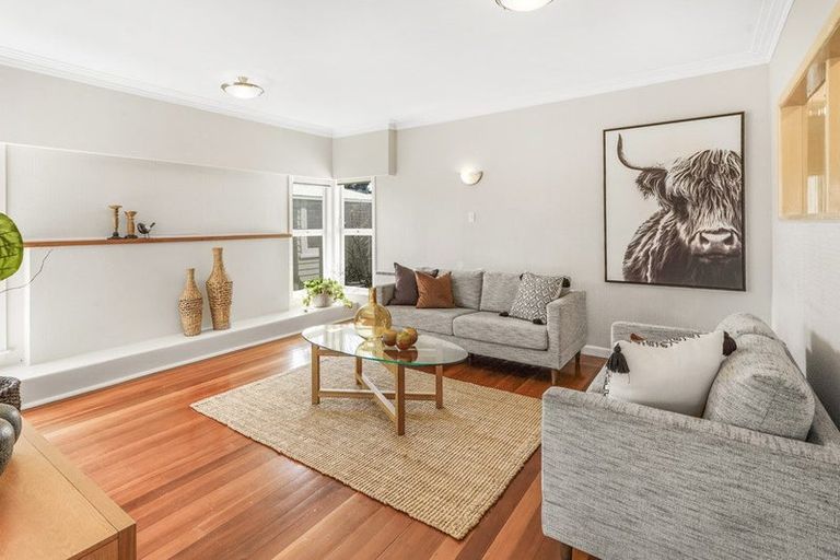 Photo of property in 18 Mcnicol Street, Fairfield, Hamilton, 3214