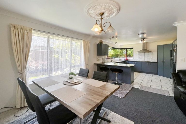Photo of property in 10 Branigan Parade, Kelvin Grove, Palmerston North, 4414