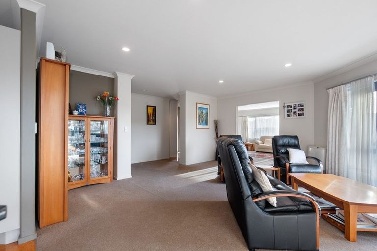 Photo of property in 1 Rembrandt Terrace, Huntington, Hamilton, 3210