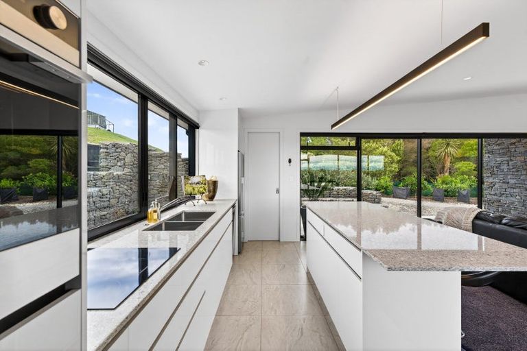 Photo of property in 17 Te Roera Drive, Taradale, Napier, 4112