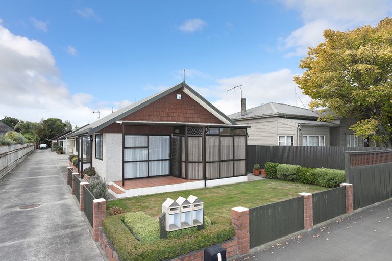 Photo of property in 93a North Street, Palmerston North, 4410