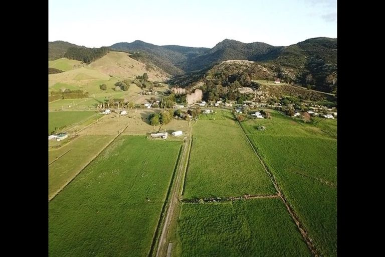Photo of property in 684 Kaitaia Awaroa Road, Ahipara, Kaitaia, 0481