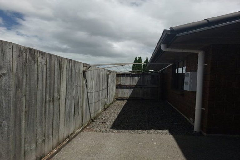 Photo of property in 3/108 Old Farm Road, Hamilton East, Hamilton, 3216