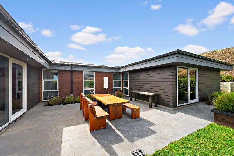 Photo of property in 88 Cedarwood Street, Woodridge, Wellington, 6037