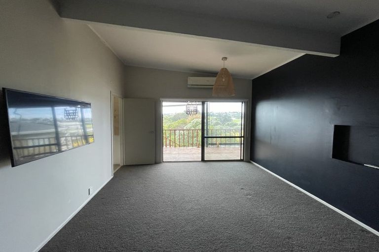 Photo of property in 21 Rimu Road, Stanmore Bay, Whangaparaoa, 0932