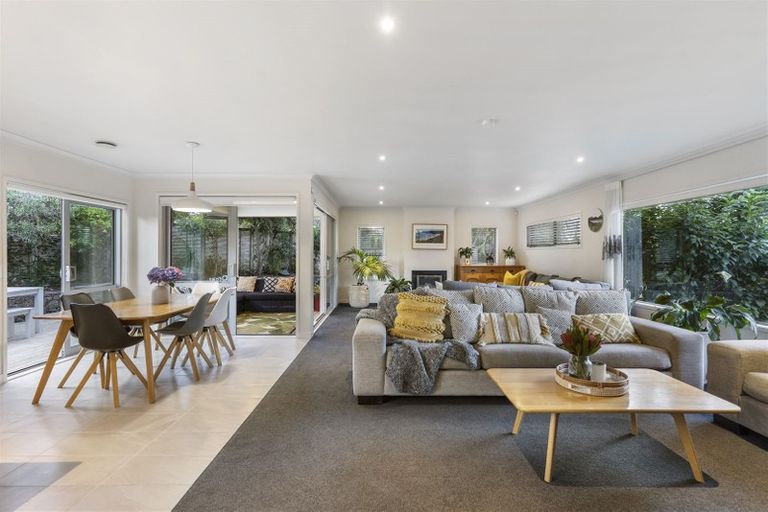 Photo of property in 14 Theodora Place, Mairangi Bay, Auckland, 0630