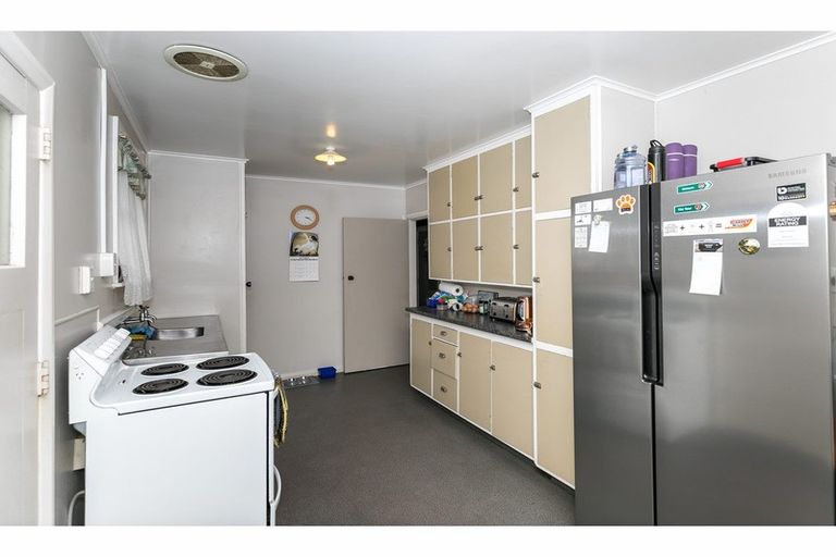 Photo of property in 4 Mcpherson Place, Fairfield, Hamilton, 3214