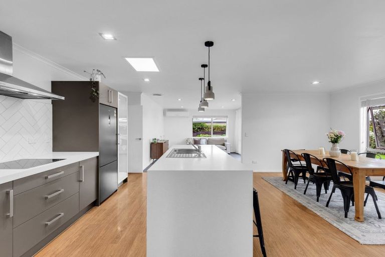 Photo of property in 18 Eastridge Terrace, Huntington, Hamilton, 3210