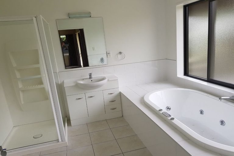 Photo of property in 90 Gladstone Road, Woodend, 7610