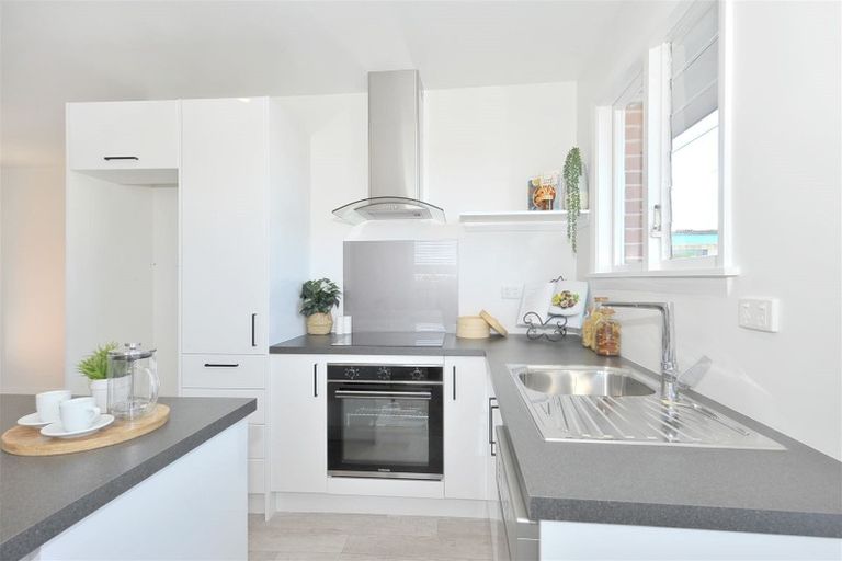 Photo of property in 16 Carew Street, Kaiapoi, 7630