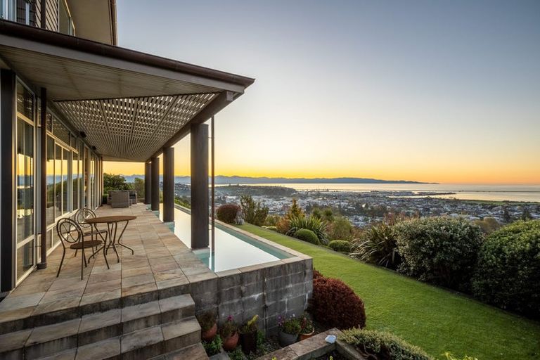 Photo of property in 4 City Heights, Maitai, Nelson, 7010