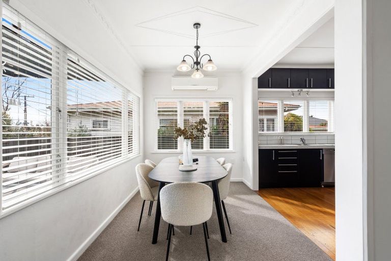 Photo of property in 87 Avondale Road, Greenmeadows, Napier, 4112