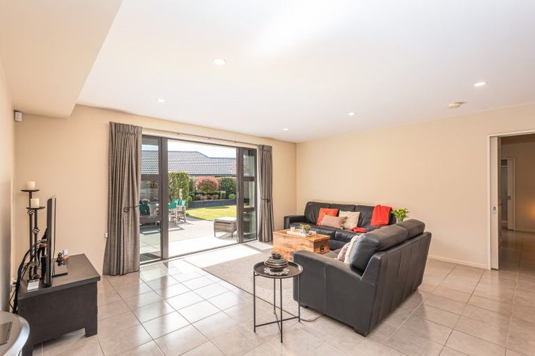 Photo of property in 17 Lytham Green, Shirley, Christchurch, 8061