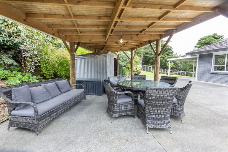 Photo of property in 210b Logan Road, Buckland, Pukekohe, 2677