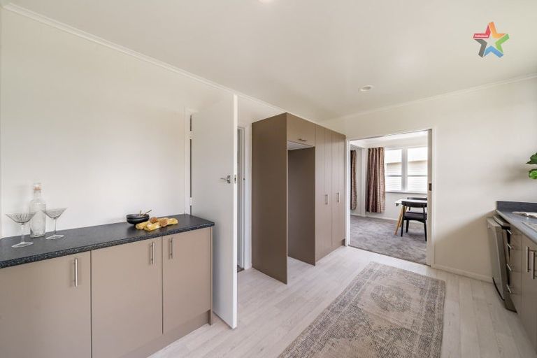 Photo of property in 20 Charles Street, Clouston Park, Upper Hutt, 5018