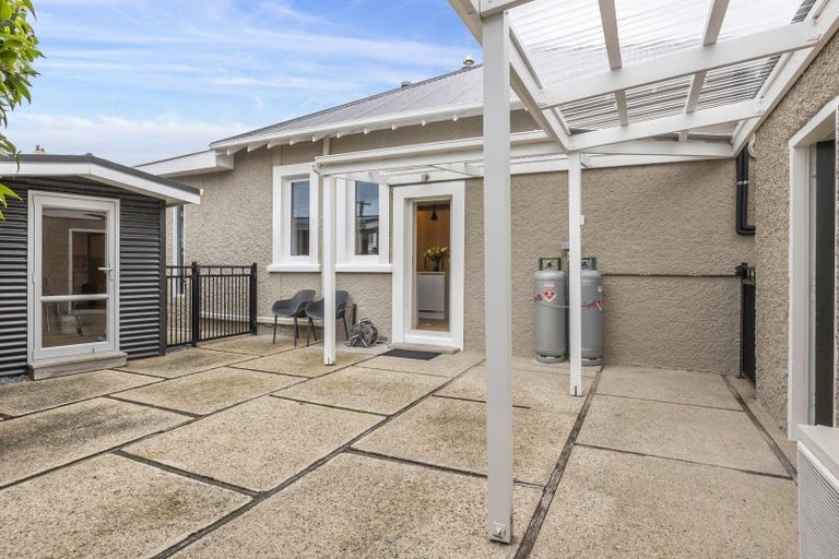 Photo of property in 11 Belgrave Crescent, Kaikorai, Dunedin, 9010