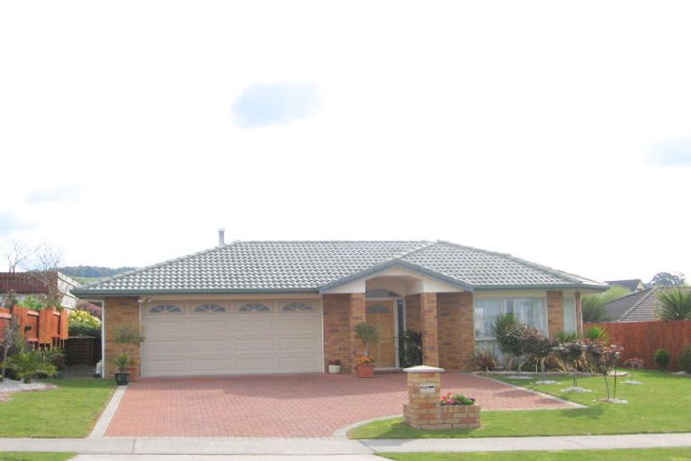 Photo of property in 22 Mccahon Drive, Pukehangi, Rotorua, 3015