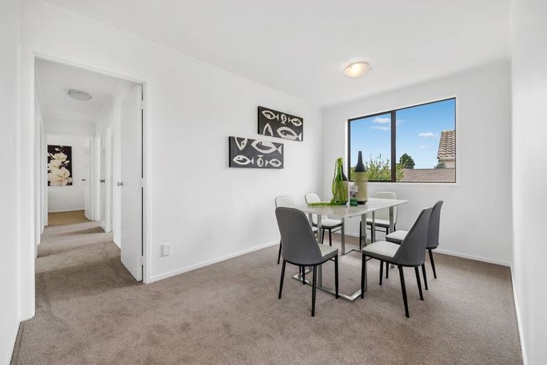 Photo of property in 2/17 Coombe Avenue, Otara, Auckland, 2023