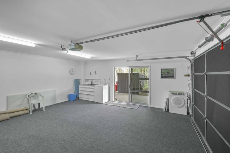 Photo of property in 870 Whangaparaoa Road, Manly, Whangaparaoa, 0930