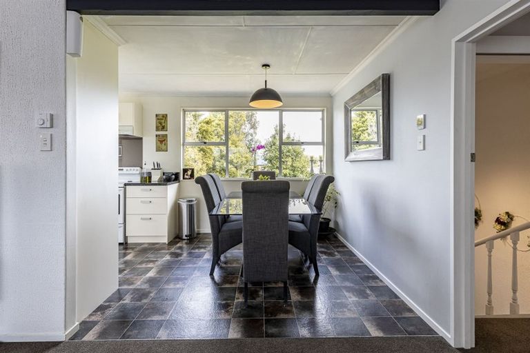 Photo of property in 8 Heatherlea Heights, Feilding, 4702