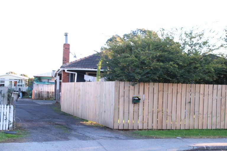 Photo of property in 1/126 Tennessee Avenue, Mangere East, Auckland, 2024