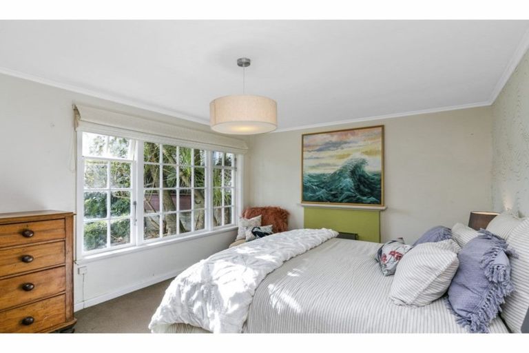 Photo of property in 14 Blakey Avenue, Karori, Wellington, 6012