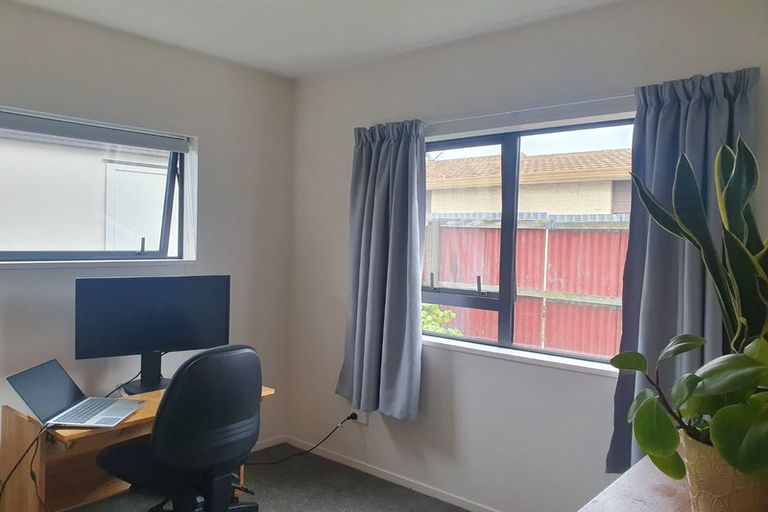Photo of property in 80b Shakespeare Road, Waltham, Christchurch, 8023