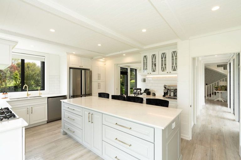 Photo of property in 45 Ringawhati Road, Otaki, 5583