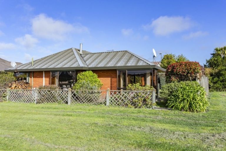 Photo of property in 21a Seadown Crescent, Amberley, 7410