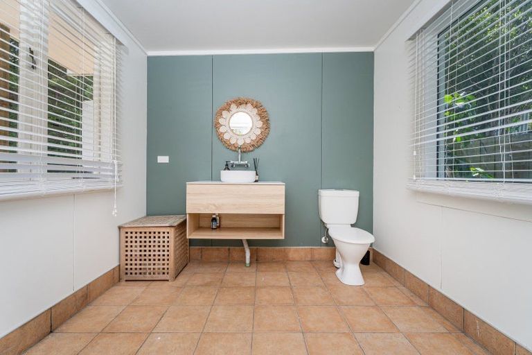 Photo of property in 35b Cuvier Crescent, Kuaotunu West, Whitianga, 3592