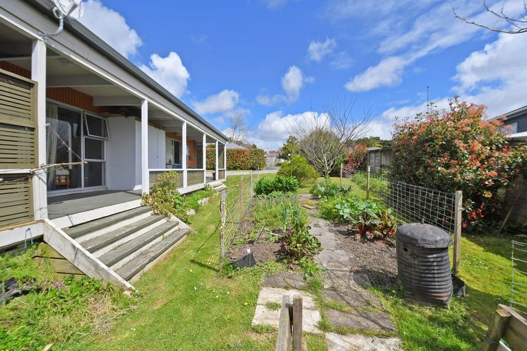 Photo of property in 40 Marshall Road, Kaiwaka, 0573