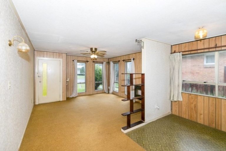 Photo of property in 33 Anthony Crescent, Bader, Hamilton, 3206