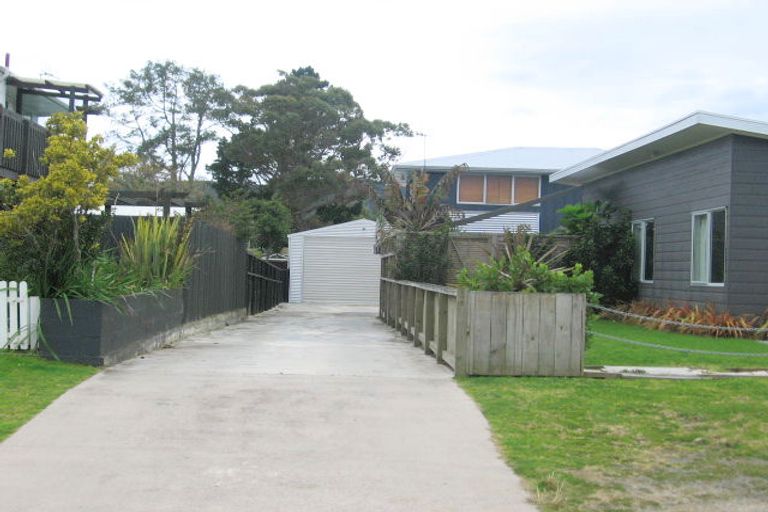 Photo of property in 102b Beverley Terrace, Whangamata, 3620