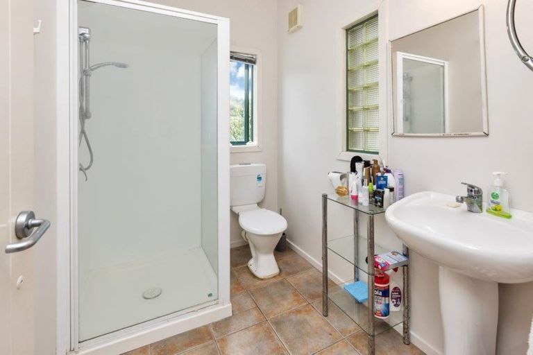 Photo of property in 69a Hatea Drive, Regent, Whangarei, 0112