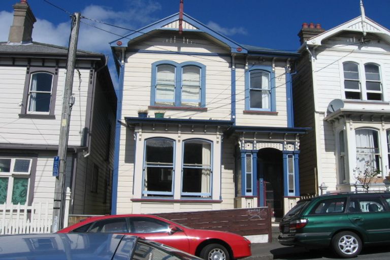 Photo of property in 1-1a Lipman Street, Mount Victoria, Wellington, 6011