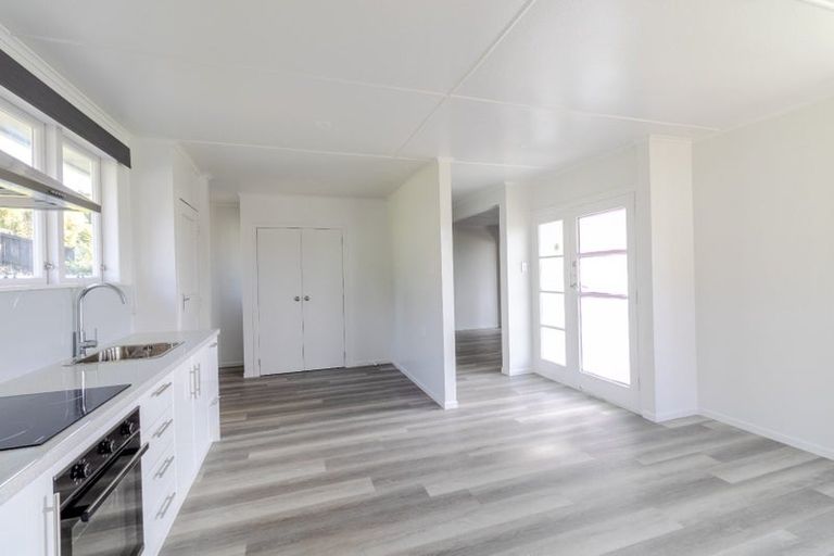 Photo of property in 61 Cambridge Terrace, Kaiti, Gisborne, 4010