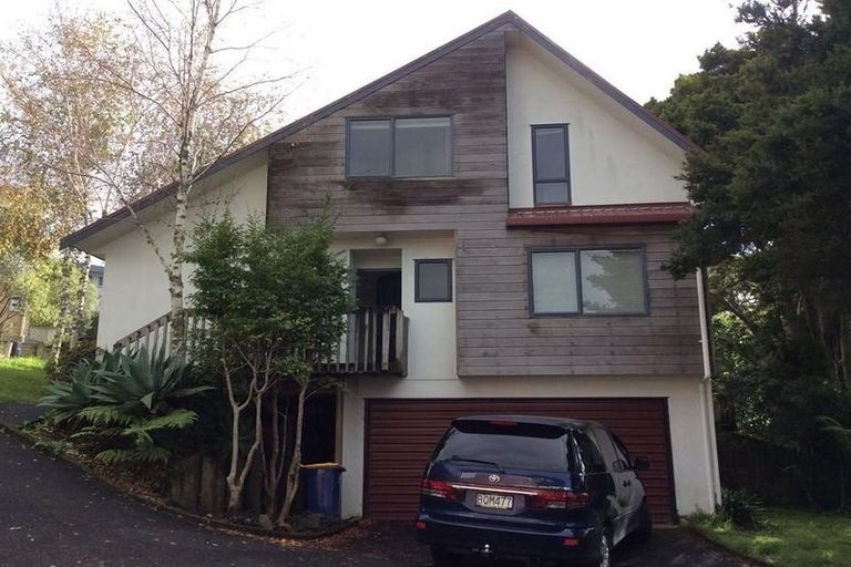 Photo of property in 2/62a Lynden Avenue, Hillcrest, Auckland, 0627