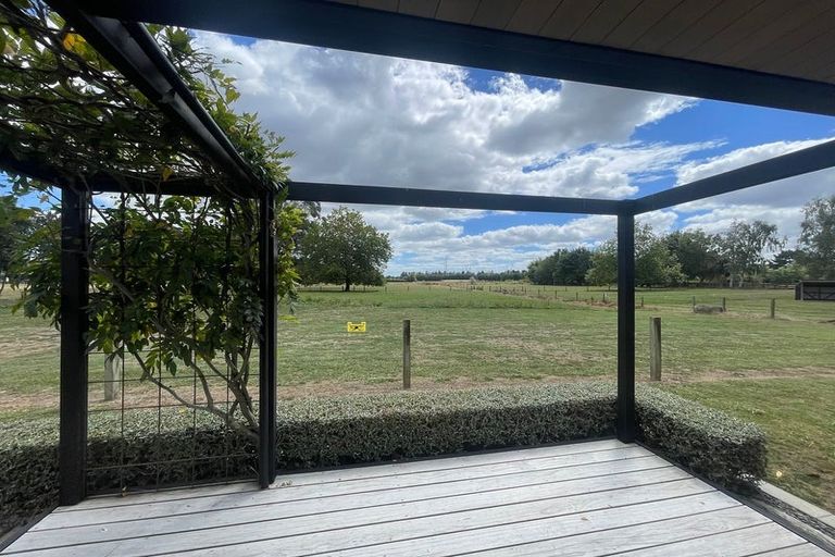 Photo of property in 37 Peake Road, Cambridge, Hamilton, 3283