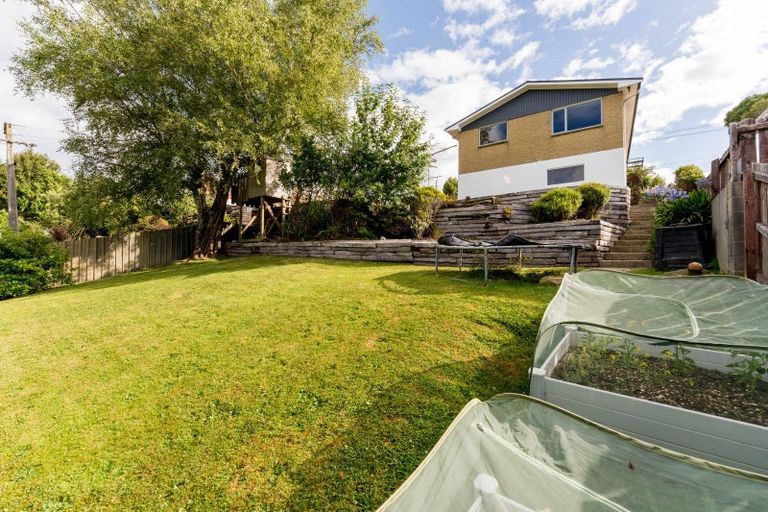 Photo of property in 32 Salmond Street, Halfway Bush, Dunedin, 9010